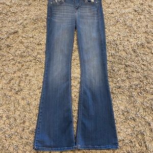 Celebrity Pink flare jeggings